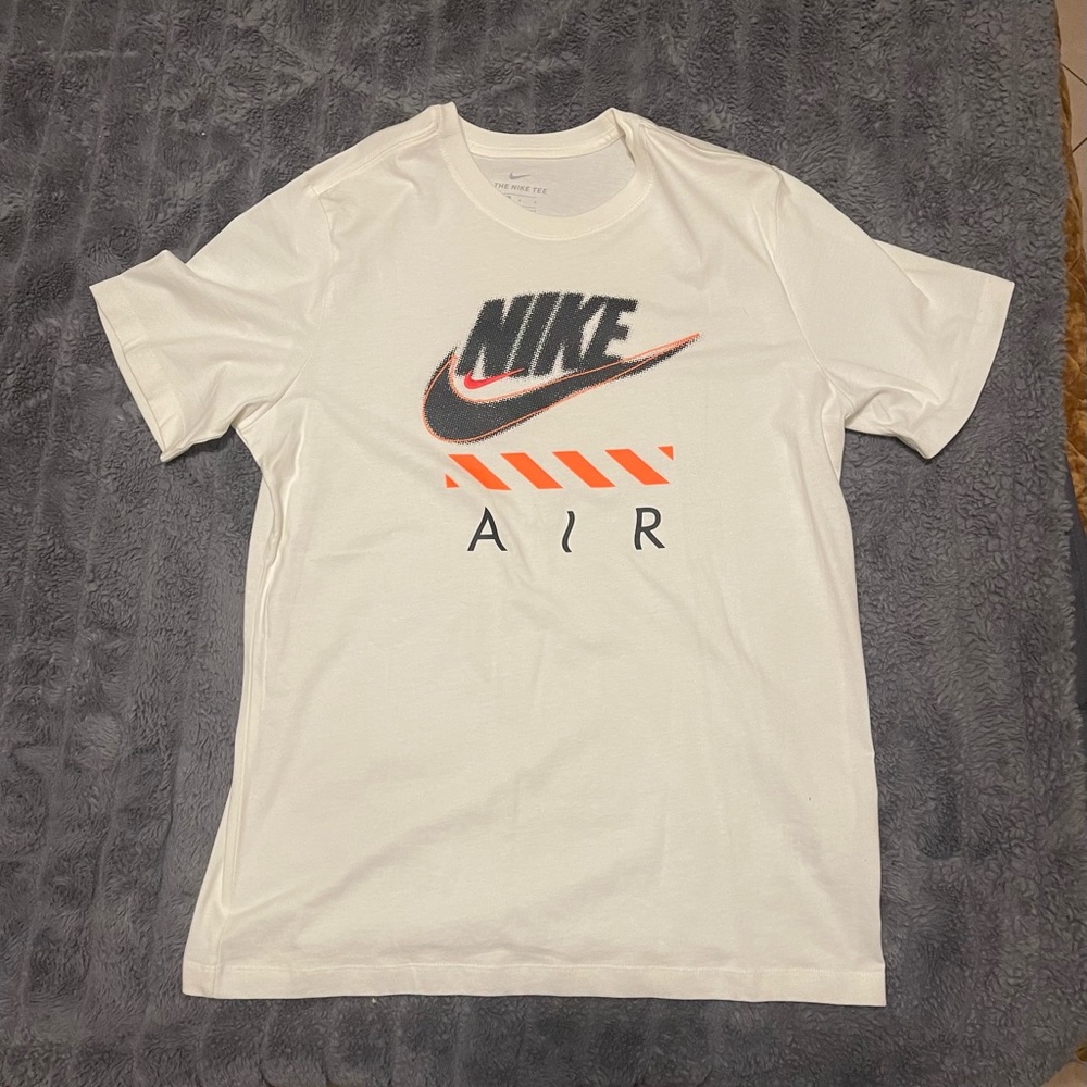 Nike Swoosh T Shirt White Size Large L Men’s Air Max Worn Once